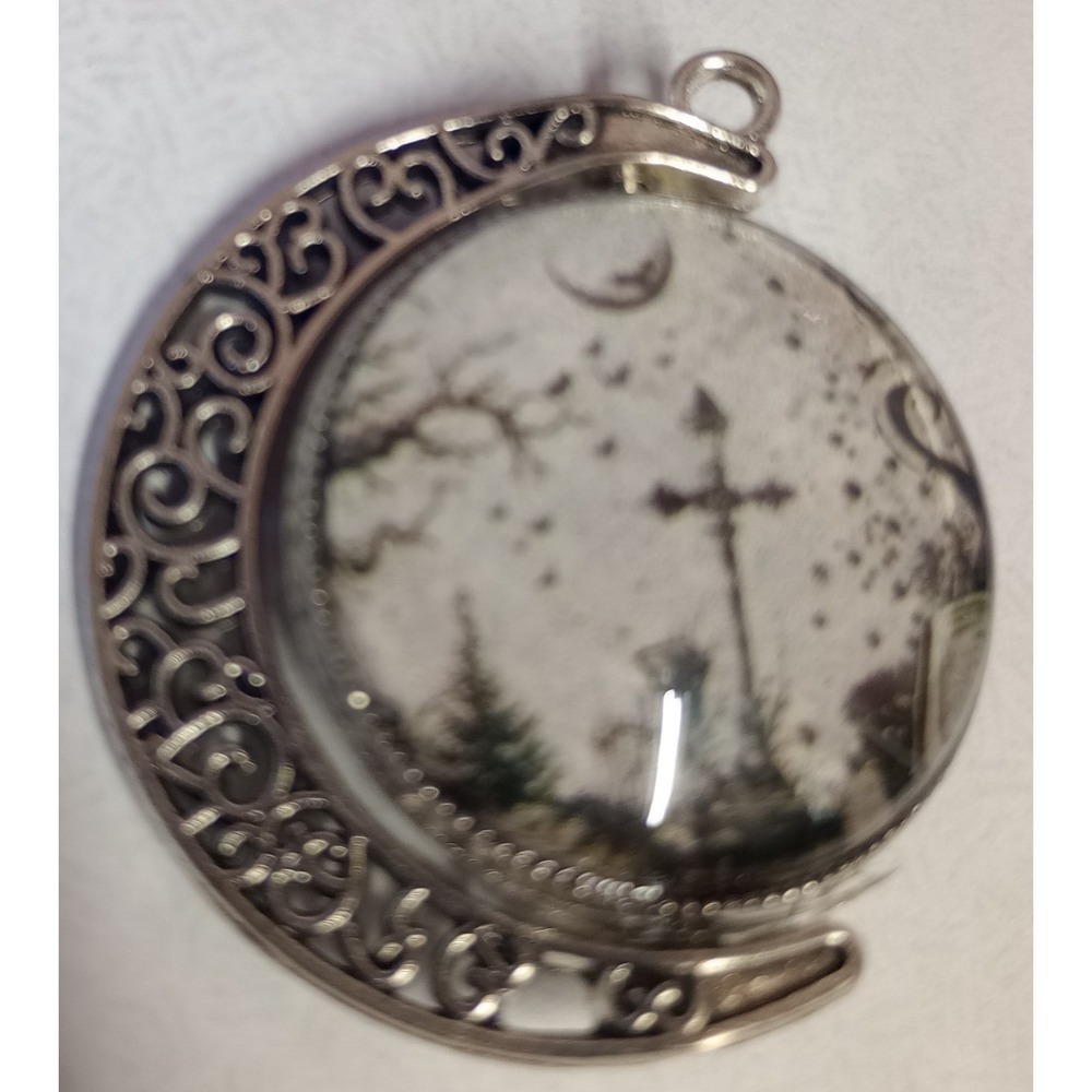 Halloween Witchcraft 2 Sided Moon Fidget Pendant -Witches/Cemetary - Picture 2 of 2